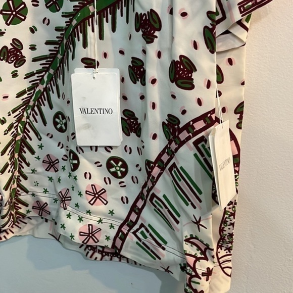 NWT Valentino Short Sleeve Safari Keyhole cutout Top Size 6 - Picture 2 of 12